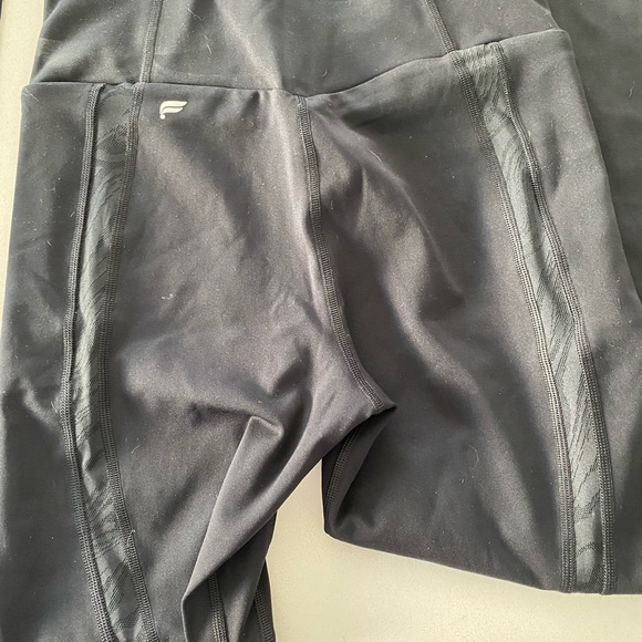 Fabletics black leggings - Picture 5 of 5